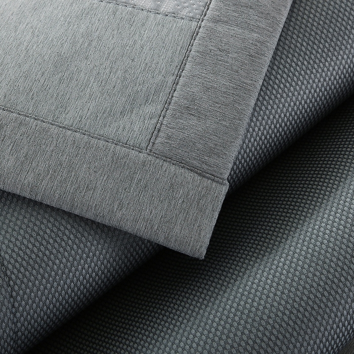 91家纺网 家纺一手货源 找家纺 法莱妮 2025夏季新款A类真凉感丝提花加厚三明治冰豆豆凉席-叶韵系列  叶韵-深灰