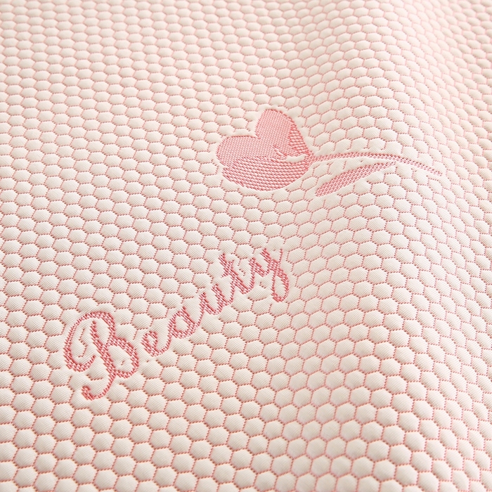 91家纺网 家纺一手货源 找家纺 法莱妮2025夏季新款A类真凉感丝提花三明治冰豆豆凉席床裙三件套  郁金香 -粉