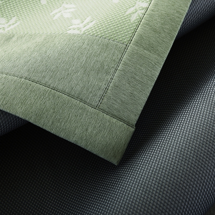 91家纺网 家纺一手货源 找家纺 法莱妮 2025夏季新款A类真凉感丝提花加厚三明治冰豆豆凉席-叶韵系列  叶韵-绿