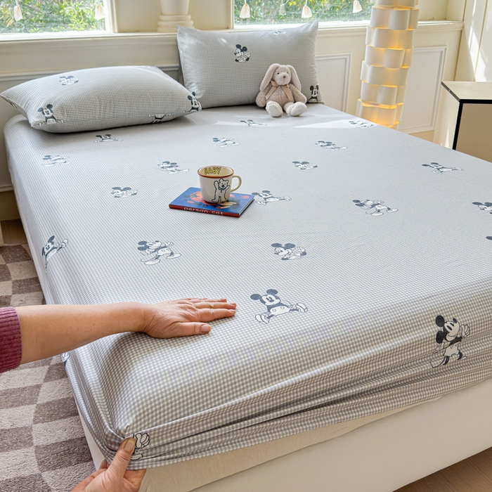 91家纺网 家纺一手货源 找家纺 2025新款全棉床单床笠 灰格米奇 床笠款