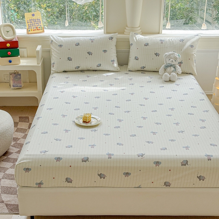 91家纺网 家纺一手货源 找家纺 2025新款全棉床单床笠 灰条小象 床笠款