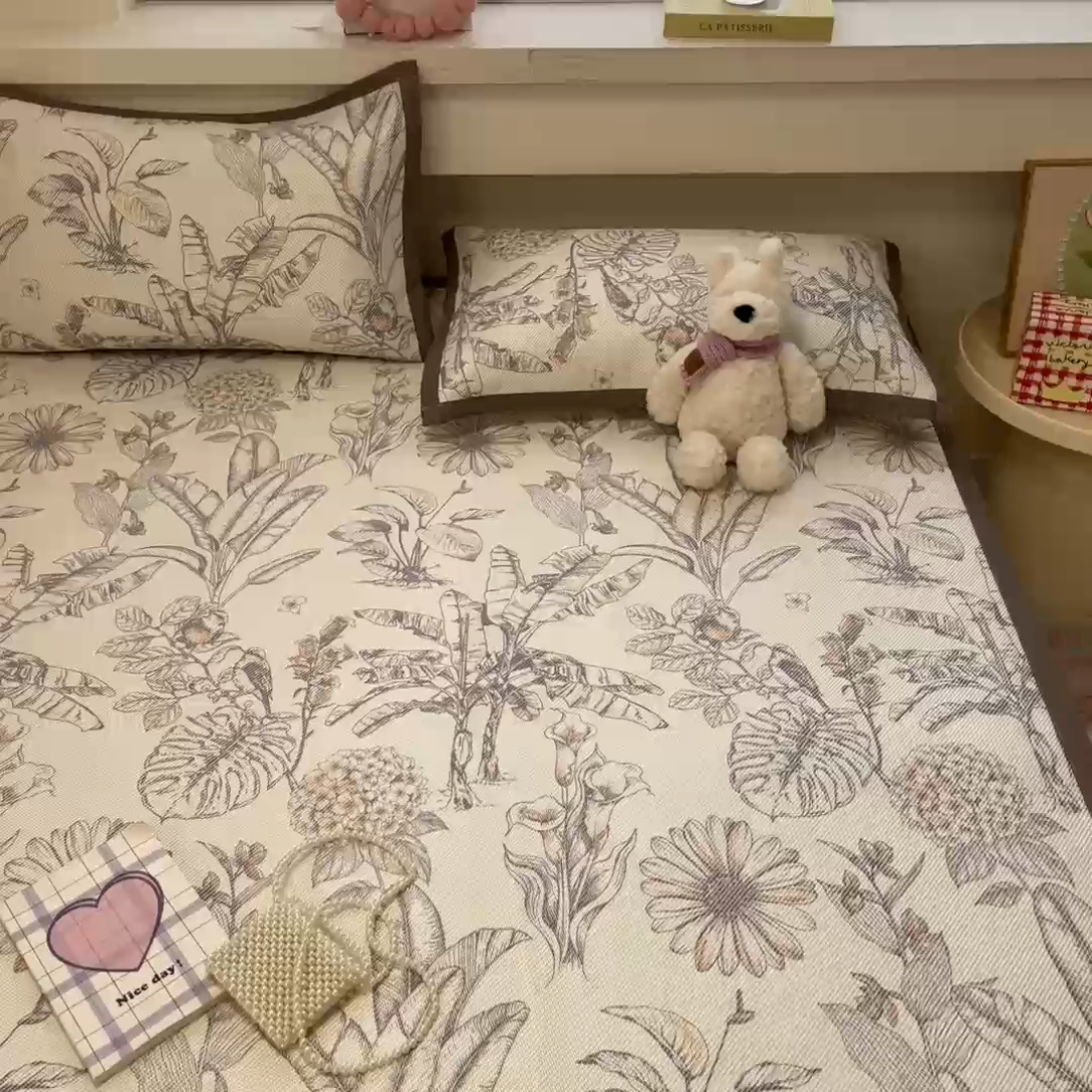 91家纺网 家纺一手货源 找家纺 慕澄家纺 2025新款小清新印花真冰藤系列凉席床席款 床席-丛林