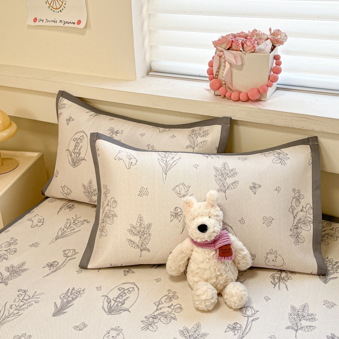 91家纺网 家纺一手货源 找家纺 慕澄家纺 2025新款小清新印花真冰藤系列凉席床席款 床席-花儿小兔