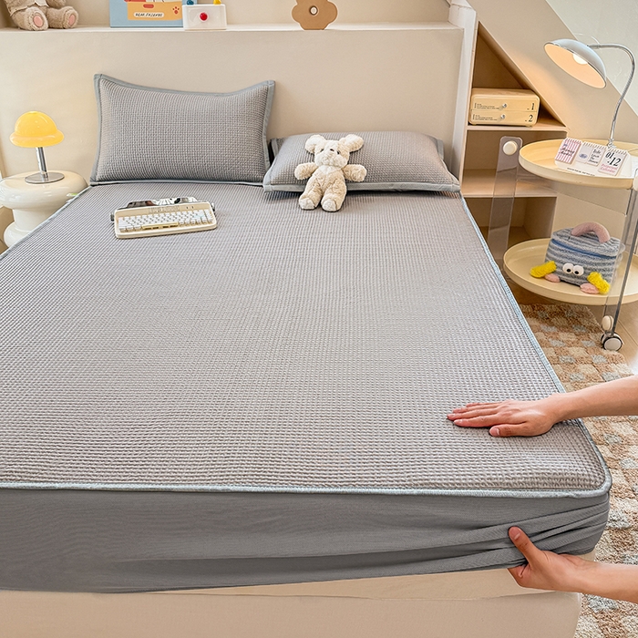 91家纺网 家纺一手货源 找家纺 金盛纺 2025新款冰豆豆凉席-床笠款 华夫格-灰