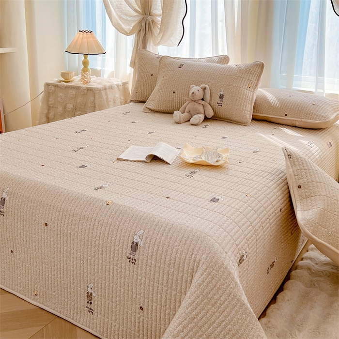 91家纺网 家纺一手货源 找家纺 恒爱 2025新款全棉印花单床盖 公子兔-浅咖