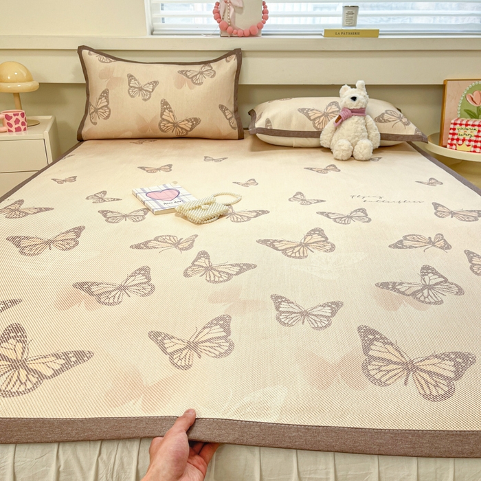 91家纺网 家纺一手货源 找家纺 慕澄家纺 2025新款小清新印花真冰藤系列凉席床席款 床席-翩翩蝴蝶