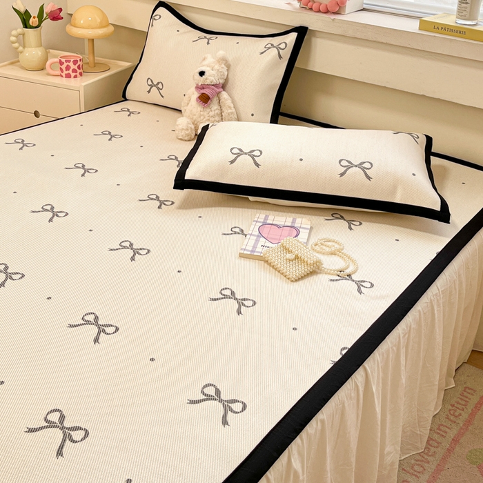 91家纺网 家纺一手货源 找家纺 慕澄家纺 2025新款小清新印花真冰藤系列凉席床席款 床席-波点蝴蝶结