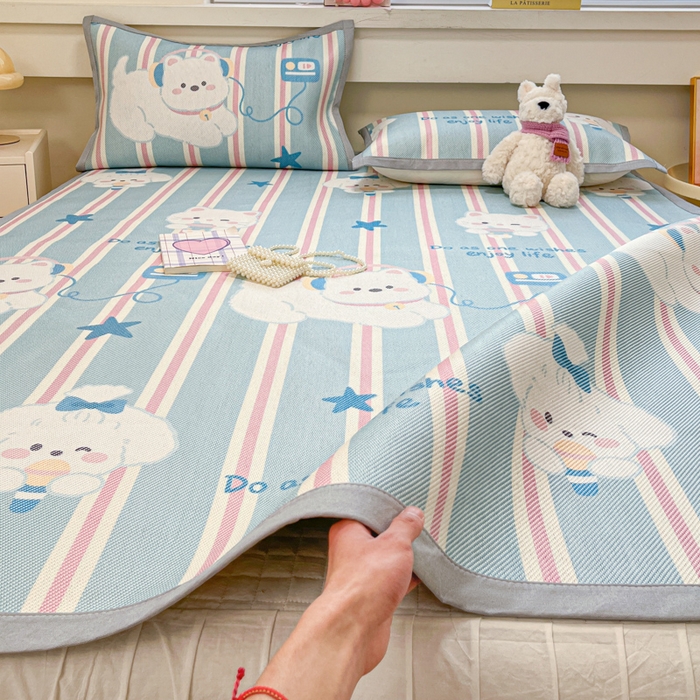 91家纺网 家纺一手货源 找家纺 慕澄家纺 2025新款小清新印花真冰藤系列凉席床席款 床席-元气崽崽