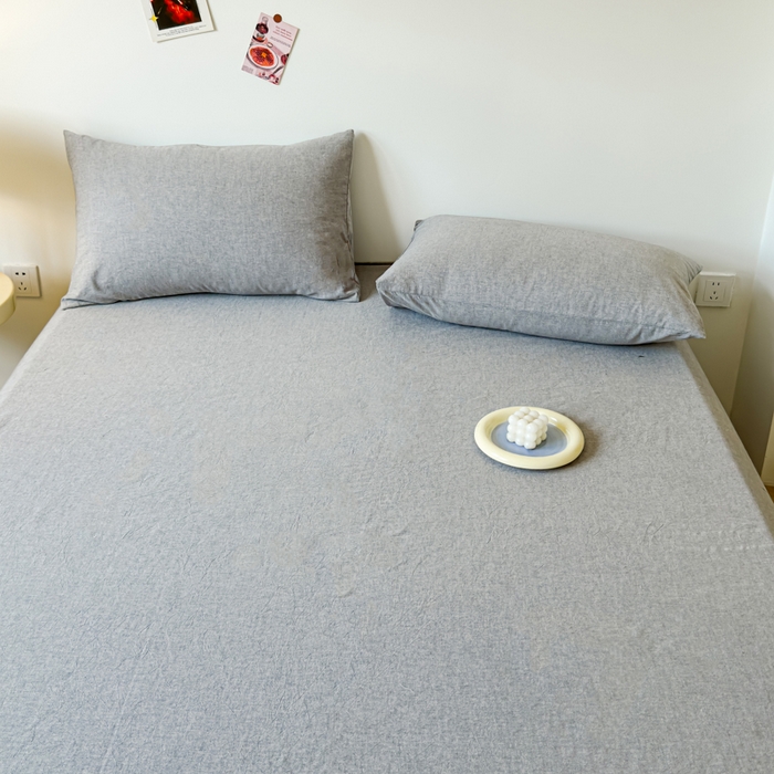 91家纺网 家纺一手货源 找家纺 2025新款全棉色织水洗棉床单床笠 青灰 床单款