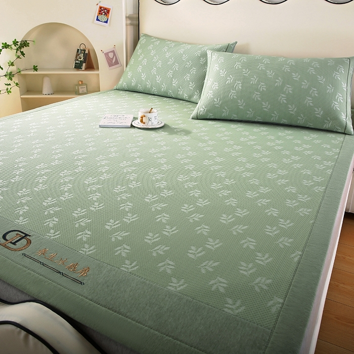 91家纺网 家纺一手货源 找家纺 法莱妮 2025夏季新款A类真凉感丝提花加厚三明治冰豆豆凉席-叶韵系列  叶韵-绿