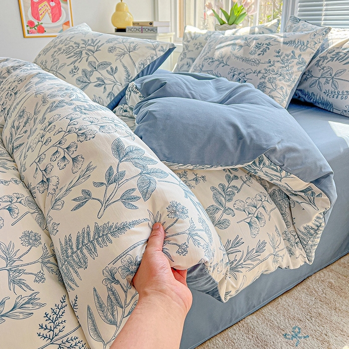 91家纺网 家纺一手货源 找家纺 2025水洗棉双层纱简约风ins风小碎花被套床单款床笠款三四件套-单被套 恋爱季节