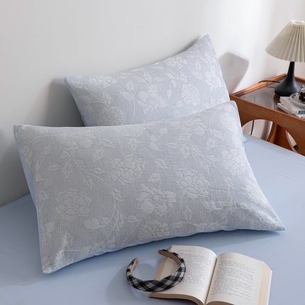 91家纺网 家纺一手货源 找家纺 倾慕 2025新款A类全棉多层纱玫瑰单枕套 蓝玫瑰