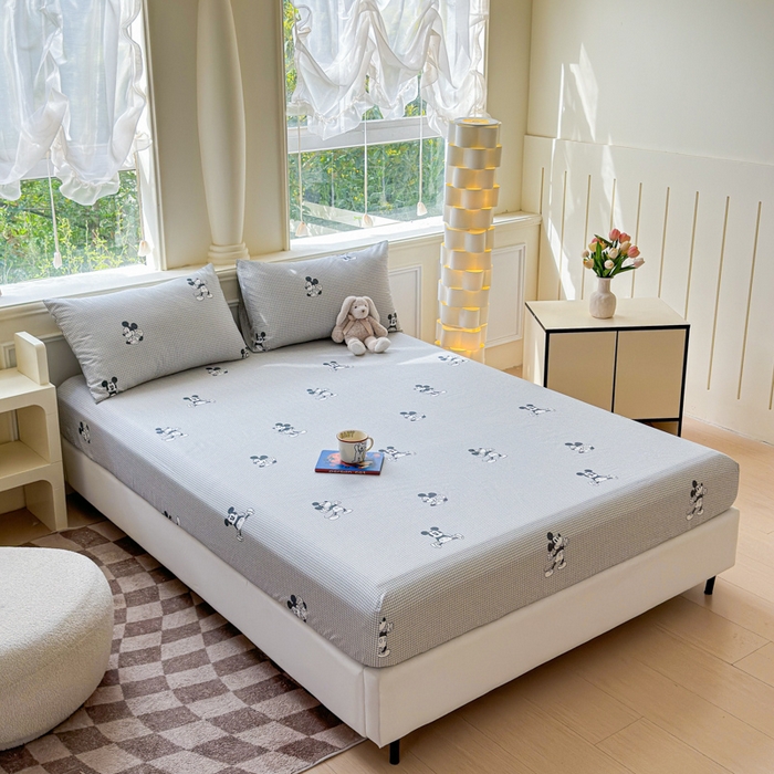 91家纺网 家纺一手货源 找家纺 2025新款全棉床单床笠 灰格米奇 床笠款