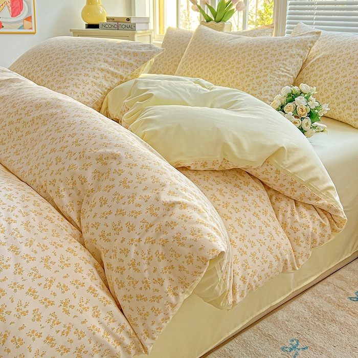 91家纺网 家纺一手货源 找家纺 2025新款水洗云朵糯糯棉简约风ins风小碎花被套床单款床笠款三四件套 浅香