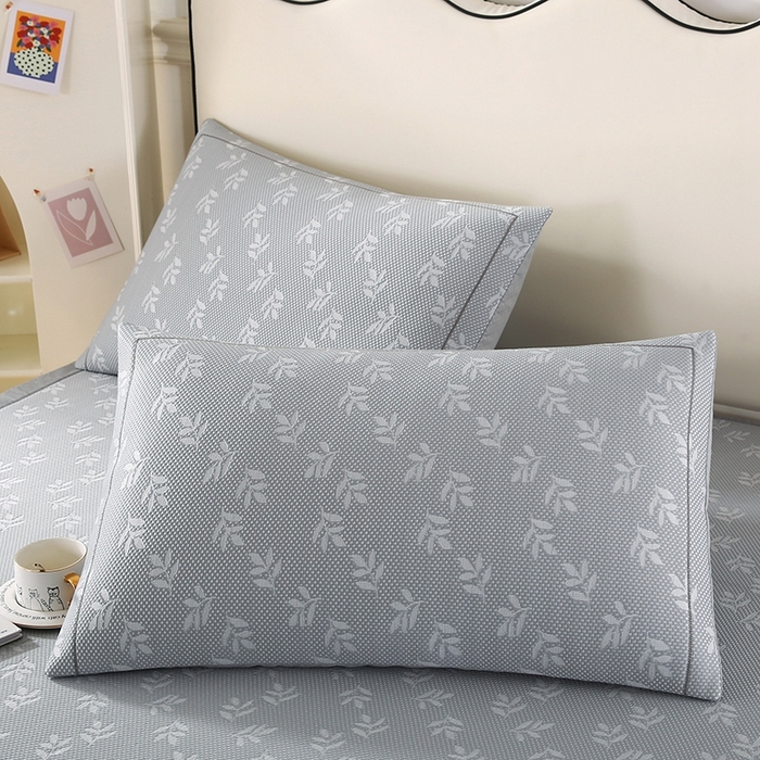 91家纺网 家纺一手货源 找家纺 法莱妮 2025夏季新款A类真凉感丝提花加厚三明治冰豆豆凉席-叶韵系列  叶韵-深灰