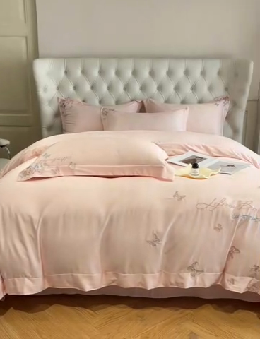 91家纺网 家纺一手货源 找家纺 （总）新方向 2025新款天丝刺绣四件套-蝶恋