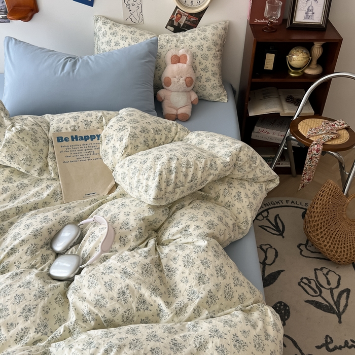 91家纺网 家纺一手货源 找家纺 罗亿家纺 罗亿家纺 2025新款软绵绵的双拼印花小清新云朵皱皱水洗棉四件套（含买家秀） 春日与玫瑰