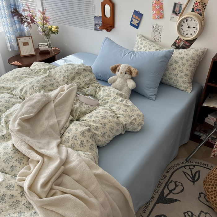 91家纺网 家纺一手货源 找家纺 罗亿家纺 罗亿家纺 2025新款软绵绵的双拼印花小清新云朵皱皱水洗棉四件套（含买家秀） 春日与玫瑰