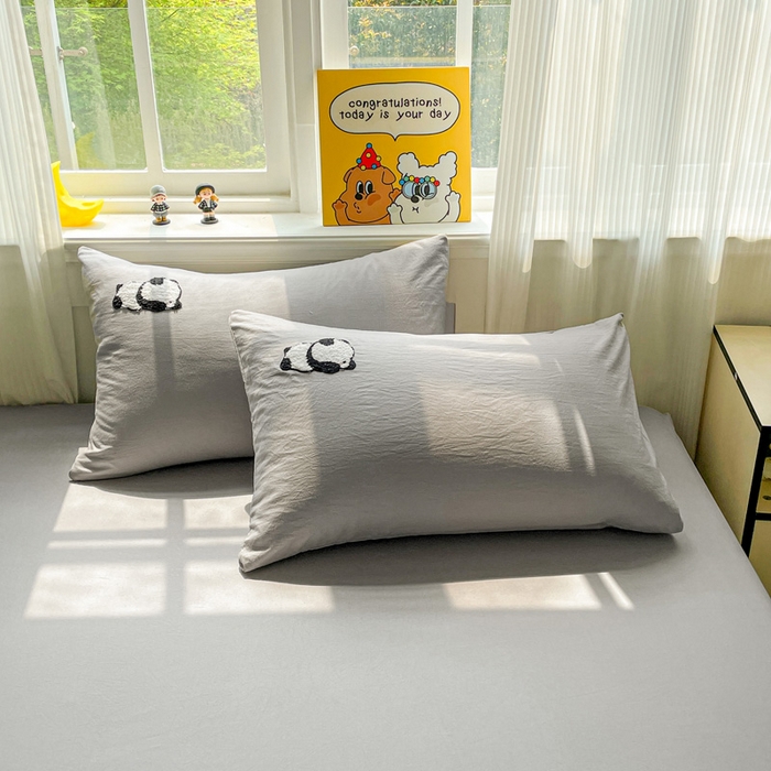 91家纺网 家纺一手货源 找家纺 海岛哥哥 2025春夏新款卡通毛巾绣床笠 顽皮熊猫-灰