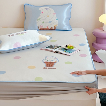 91家纺网 家纺一手货源 找家纺 如一2025A类ins大版数码卡通印花冰丝凉感席 冰淇淋-床笠-床笠