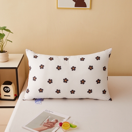 91家纺网 家纺一手货源 找家纺 （总）幸运草2025新款AB版棉泡泡可爱超柔舒适枕单人学生家用压不扁枕芯