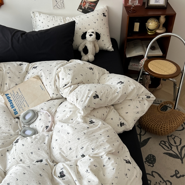 91家纺网 家纺一手货源 找家纺 罗亿家纺 罗亿家纺 2025新款软绵绵的双拼印花小清新云朵皱皱水洗棉四件套（含买家秀） 猫语日记