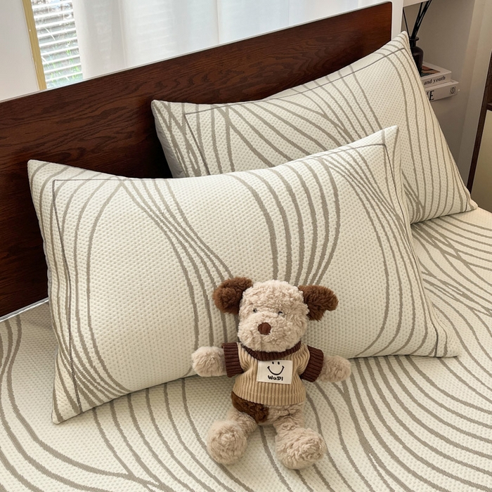 91家纺网 家纺一手货源 找家纺 雅居纺家纺 2025新款A类加厚三明治底简约提花凉感席系列-床笠款 曲线-香槟