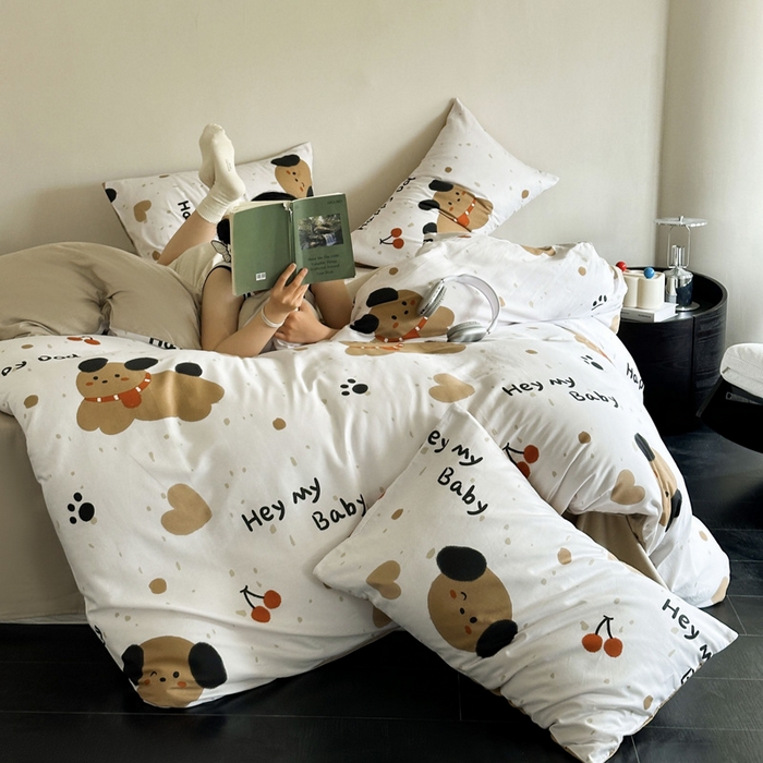 91家纺网 家纺一手货源 找家纺 澳梵家居 2025新款全棉印花四件套 乖乖狗