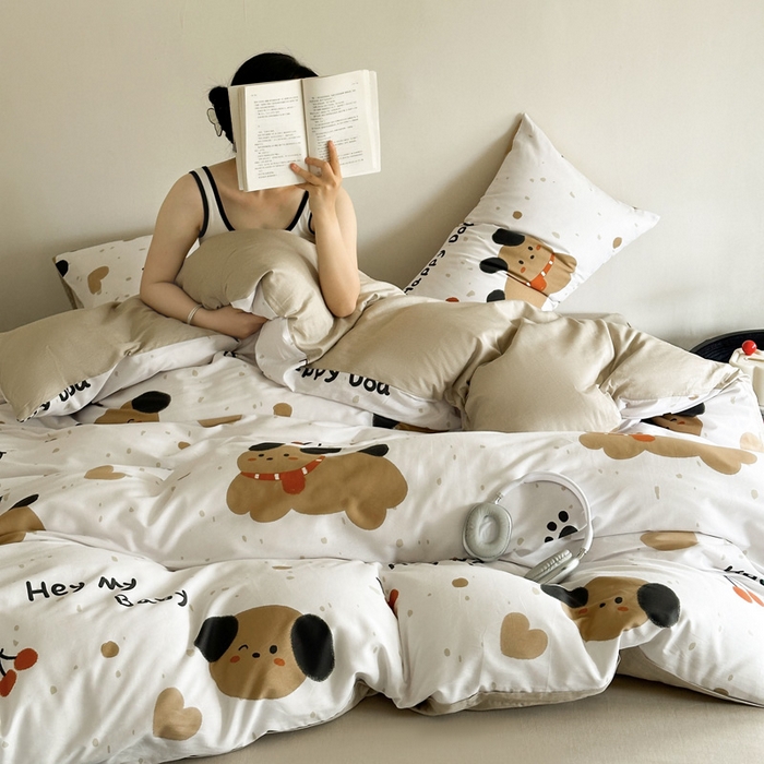 91家纺网 家纺一手货源 找家纺 澳梵家居 2025新款全棉印花四件套 乖乖狗