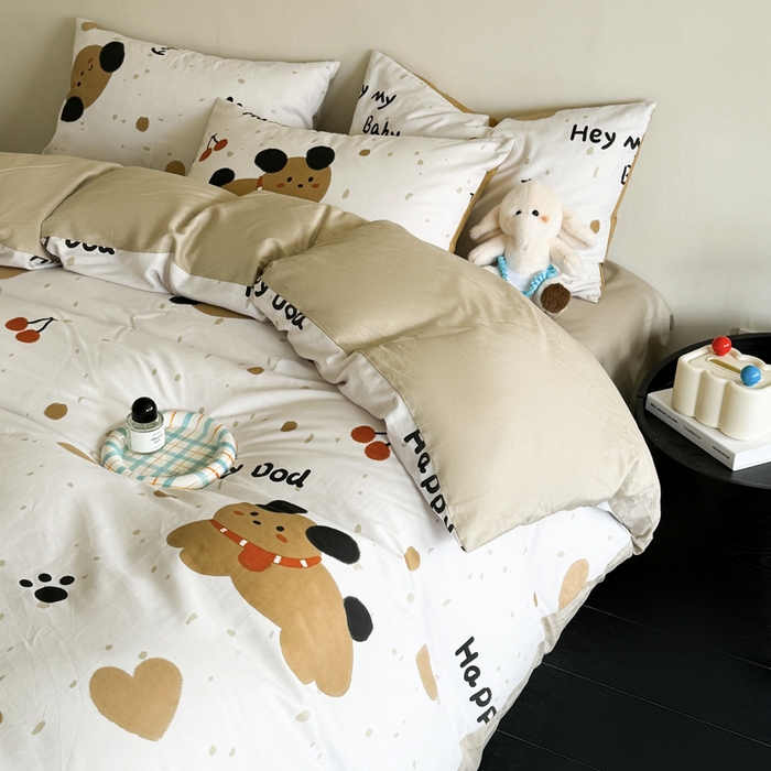 91家纺网 家纺一手货源 找家纺 澳梵家居 2025新款全棉印花四件套 乖乖狗