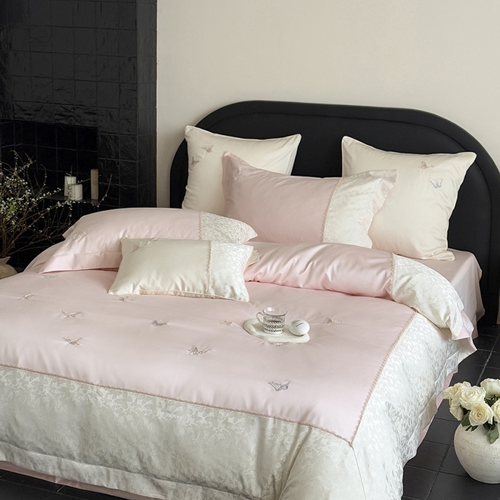 91家纺网 家纺一手货源 找家纺 MIU缪家居 2025新款100支超柔天丝棉四件套-安缦 安缦-日暮粉