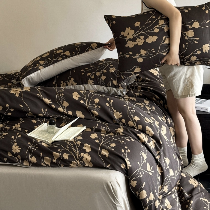 91家纺网 家纺一手货源 找家纺 澳梵家居 2025新款全棉印花四件套 花韵连锦