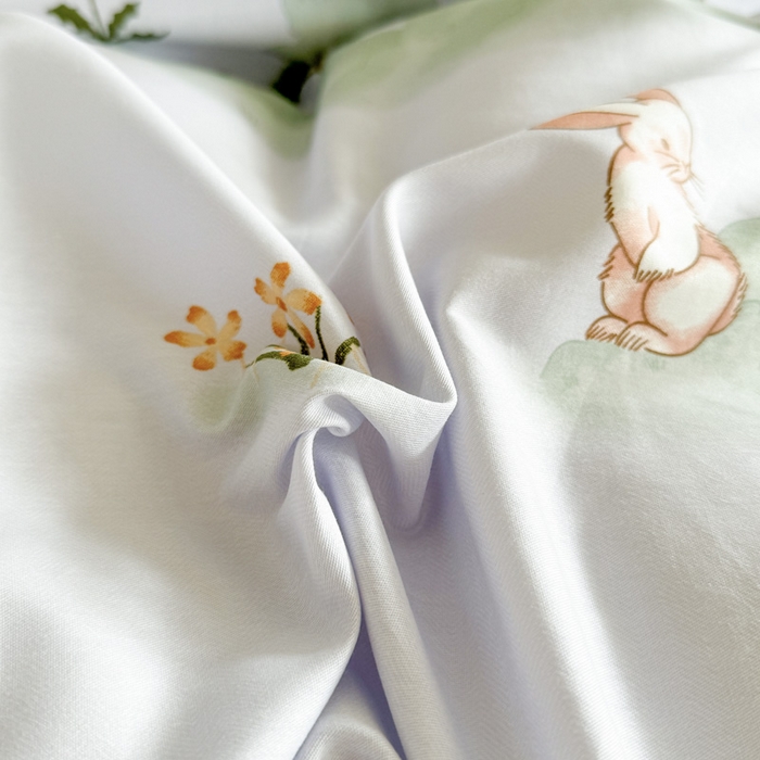 91家纺网 家纺一手货源 找家纺 澳梵家居 2025新款全棉印花四件套 兔林梦境