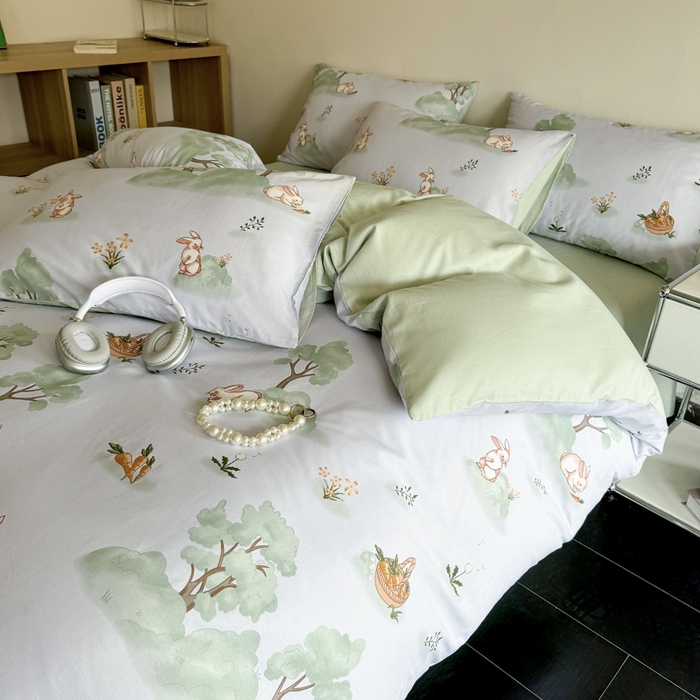 91家纺网 家纺一手货源 找家纺 澳梵家居 2025新款全棉印花四件套 兔林梦境