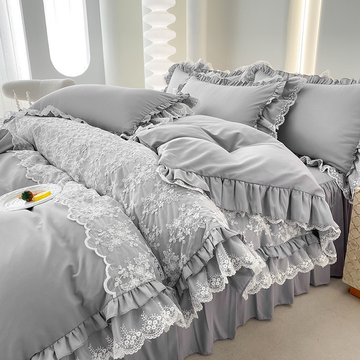 91家纺网 家纺一手货源 找家纺 乐卧家居 2026新款静奢老钱风精致蕾丝时尚花边繁花-奢华版系列四件套 繁花-奢华版灰色