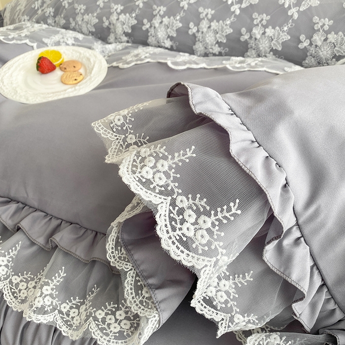 91家纺网 家纺一手货源 找家纺 乐卧家居 2026新款静奢老钱风精致蕾丝时尚花边繁花-奢华版系列四件套 繁花-奢华版灰色