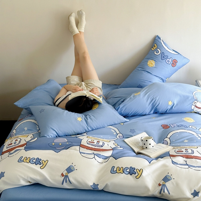 91家纺网 家纺一手货源 找家纺 澳梵家居 2025新款全棉印花四件套 宇航员