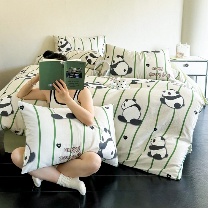 91家纺网 家纺一手货源 找家纺 澳梵家居 2025新款全棉印花四件套 熊猫乐园