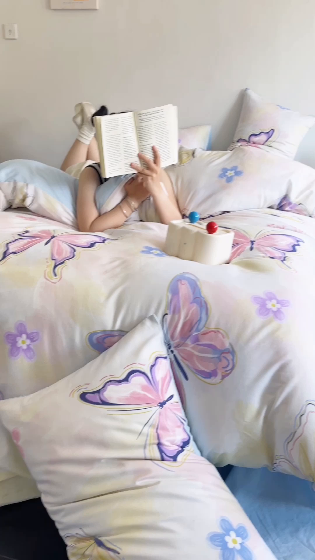 91家纺网 家纺一手货源 找家纺 澳梵家居 2025新款全棉印花四件套 彩蝶