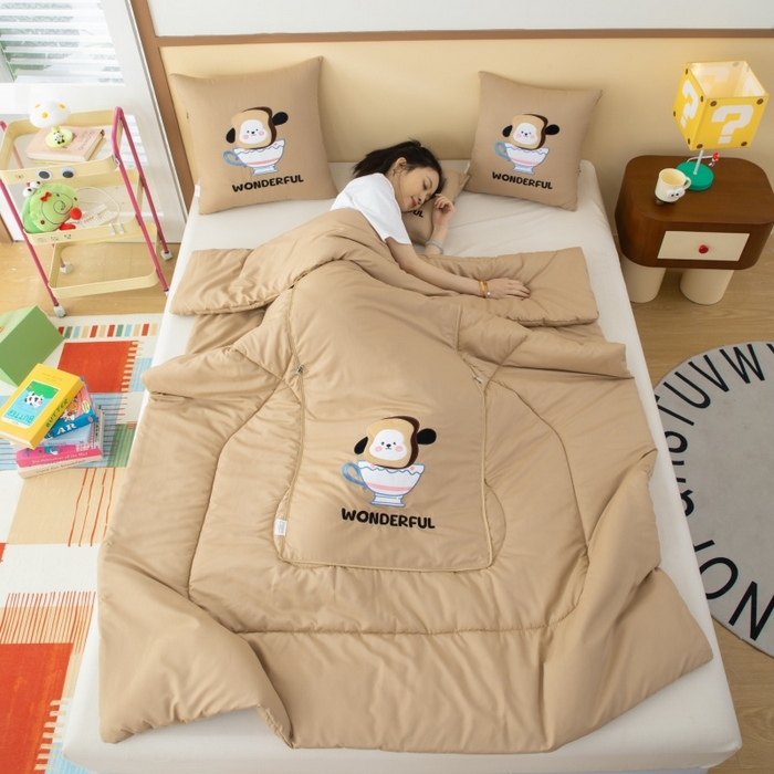 91家纺网 家纺一手货源 找家纺 （总）照世家纺 2025新款多功能贴布绣大豆抱枕被【控价不能低于 40的58 45的75 50的89】