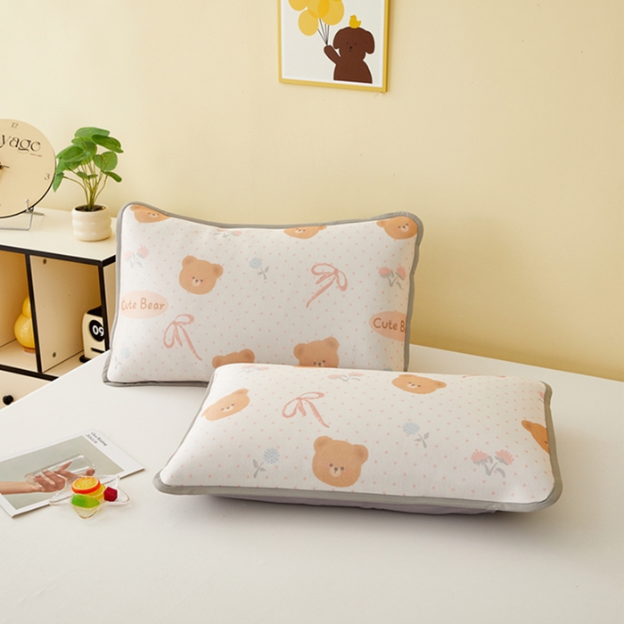 91家纺网 家纺一手货源 找家纺 翎盈家纺 2025新款600D冰丝枕套  甜心小熊