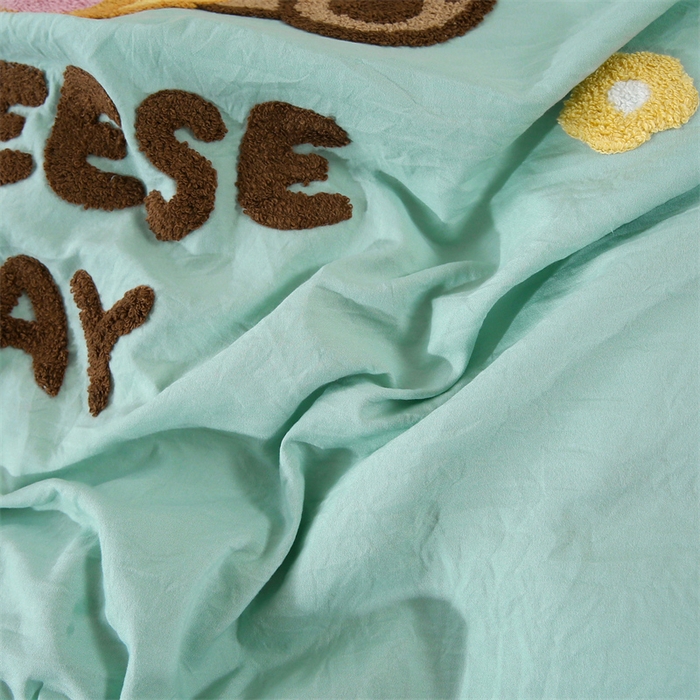 91家纺网 家纺一手货源 找家纺 （总）优米家纺 2025新款A类水洗棉毛巾绣四件套-奶酪小熊