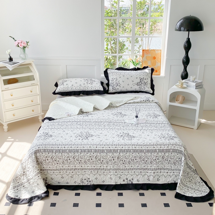 91家纺网 家纺一手货源 找家纺 （总）佳品居 2025新款A类水洗棉夹棉夏被床盖四件套-赫本风