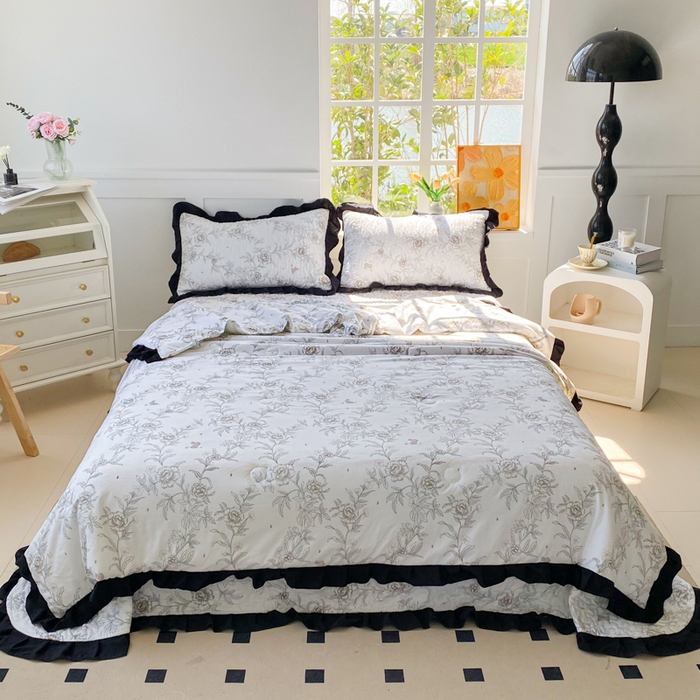 91家纺网 家纺一手货源 找家纺 （总）佳品居 2025新款A类水洗棉夹棉夏被床盖四件套-赫本风