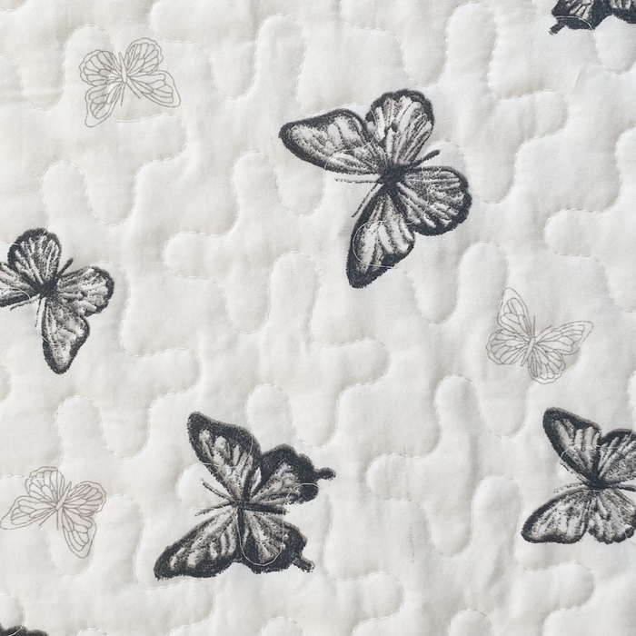 91家纺网 家纺一手货源 找家纺 佳品居 2025新款A类水洗棉夹棉夏被床盖四件套-赫本风 赫本风-蝴蝶印记