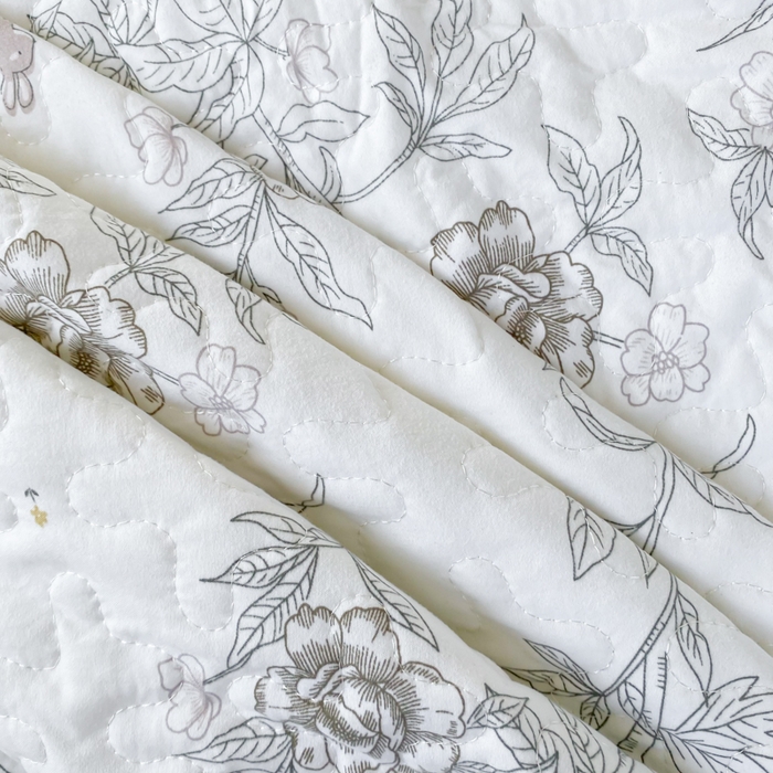 91家纺网 家纺一手货源 找家纺 佳品居 2025新款A类水洗棉夹棉夏被床盖四件套-赫本风 赫本风-玫瑰花园