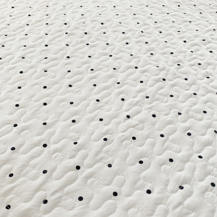 91家纺网 家纺一手货源 找家纺 佳品居 2025新款A类水洗棉夹棉夏被床盖四件套-赫本风 赫本风-点点微爱