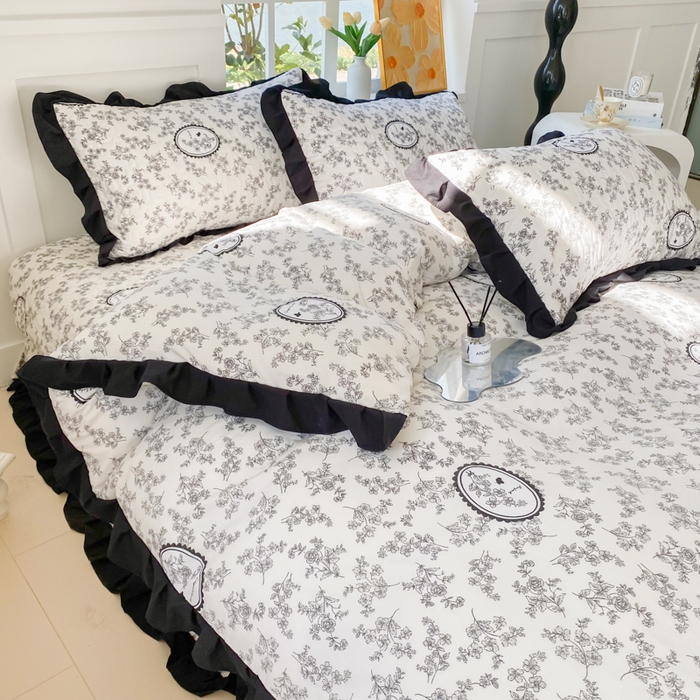 91家纺网 家纺一手货源 找家纺 佳品居 2025新款A类水洗棉夹棉夏被床盖四件套-赫本风 赫本风-澜音花香