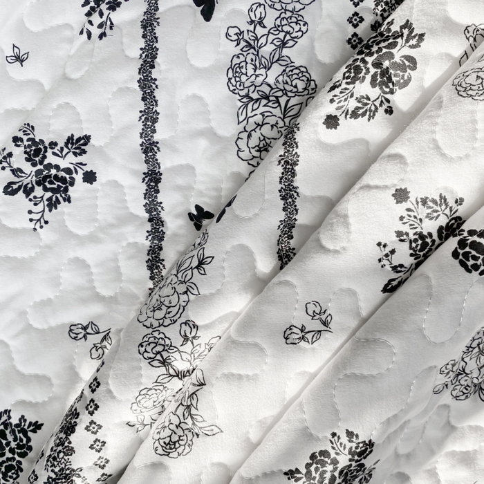 91家纺网 家纺一手货源 找家纺 佳品居 2025新款A类水洗棉夹棉夏被床盖四件套-赫本风 赫本风花馨