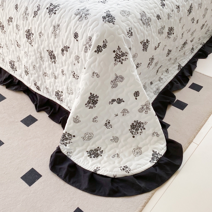 91家纺网 家纺一手货源 找家纺 佳品居 2025新款A类水洗棉夹棉夏被床盖四件套-赫本风 赫本风花馨